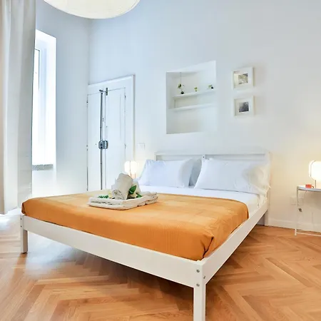 Guesthost - Maka Terrace Apartamento Nápoles