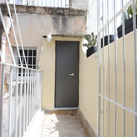 Apartamento Guesthost - Maka Terrace